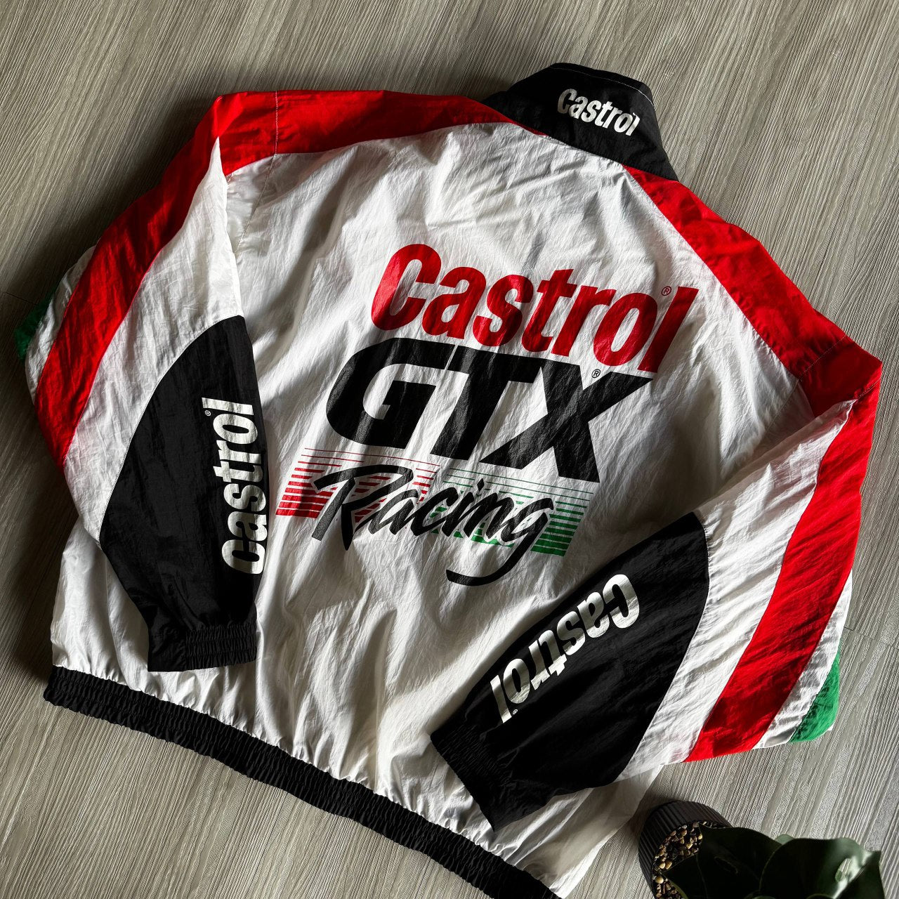 Castrol