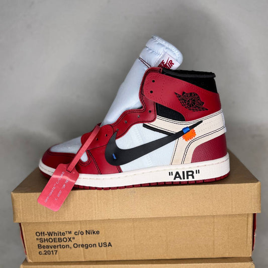 Air Jordan 1 Retro High Off-White Chicago
(US 9.5, EUR 43, 27.5cm)