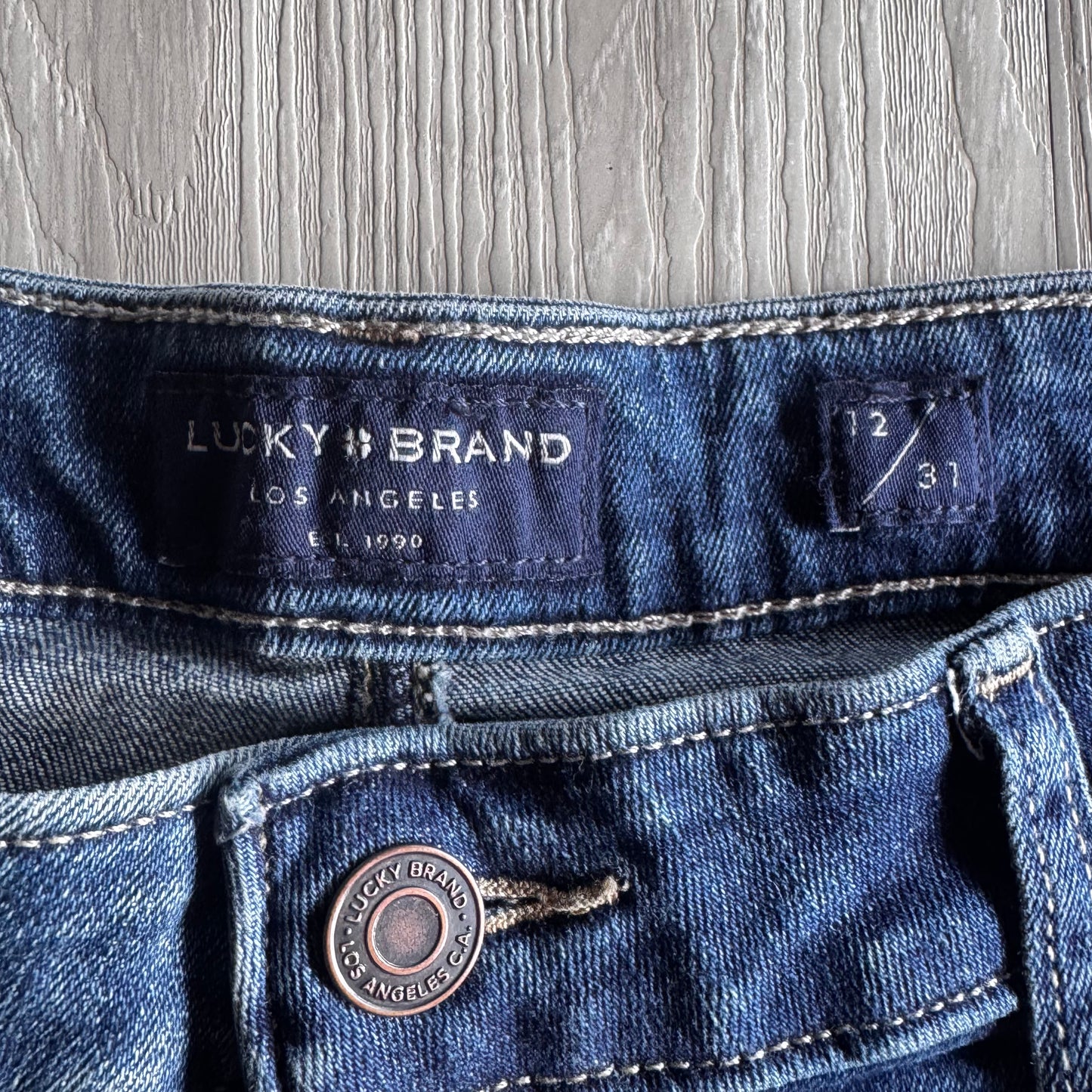 LUCKY BRAND