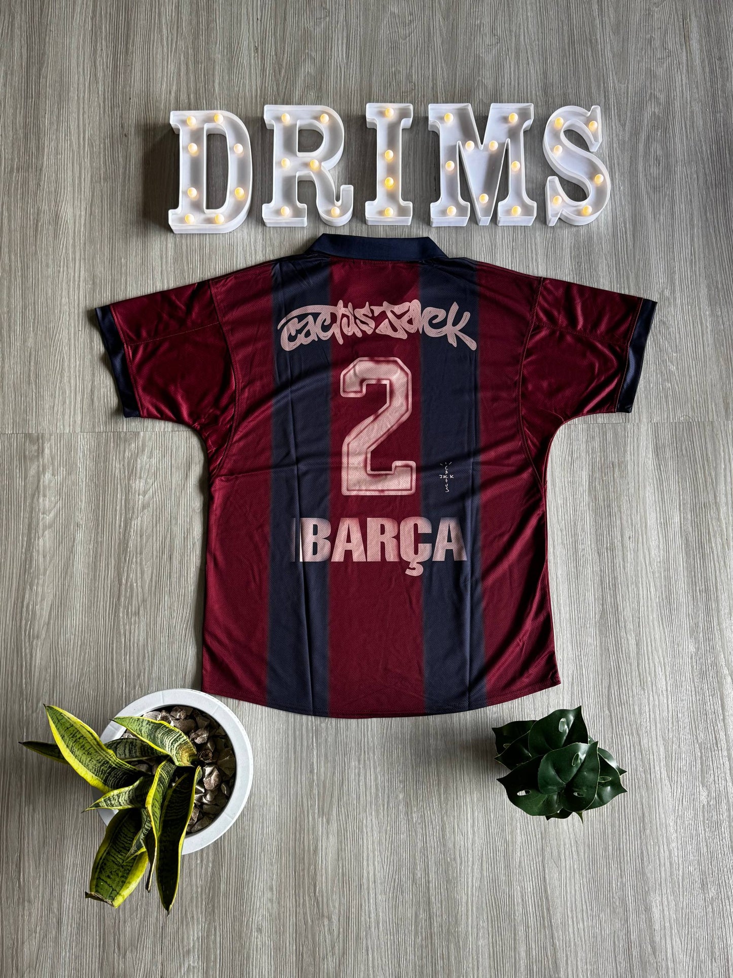 Barcelona x Travis Scott