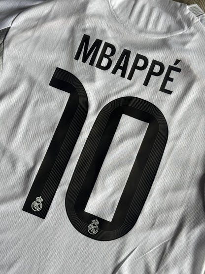 Real Madrid MBAPPE
